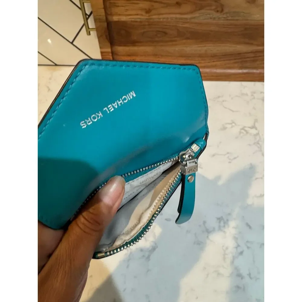 Michael Kors leather small envelope wallet snap closure turquoise 2017 preppy